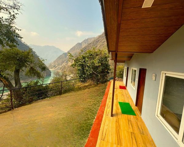 Riverside View Cottages in Rishikesh